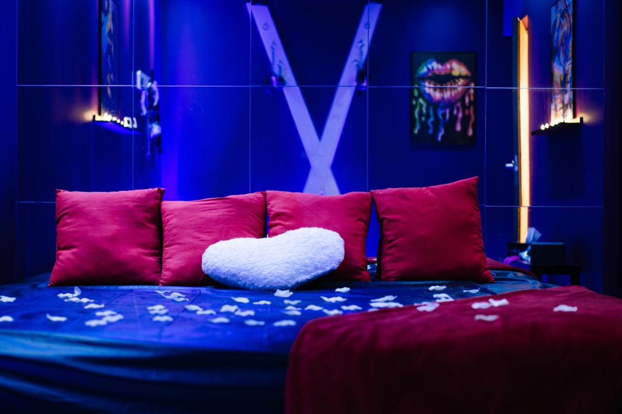 L'Alcove Du 510 - Spa - Chambre Romantique - Sauna - Salle De Jeux Montauban Buitenkant foto